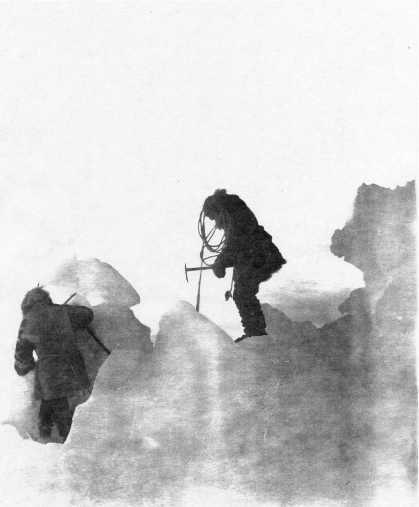 Antarctic explorers on an ice ridge